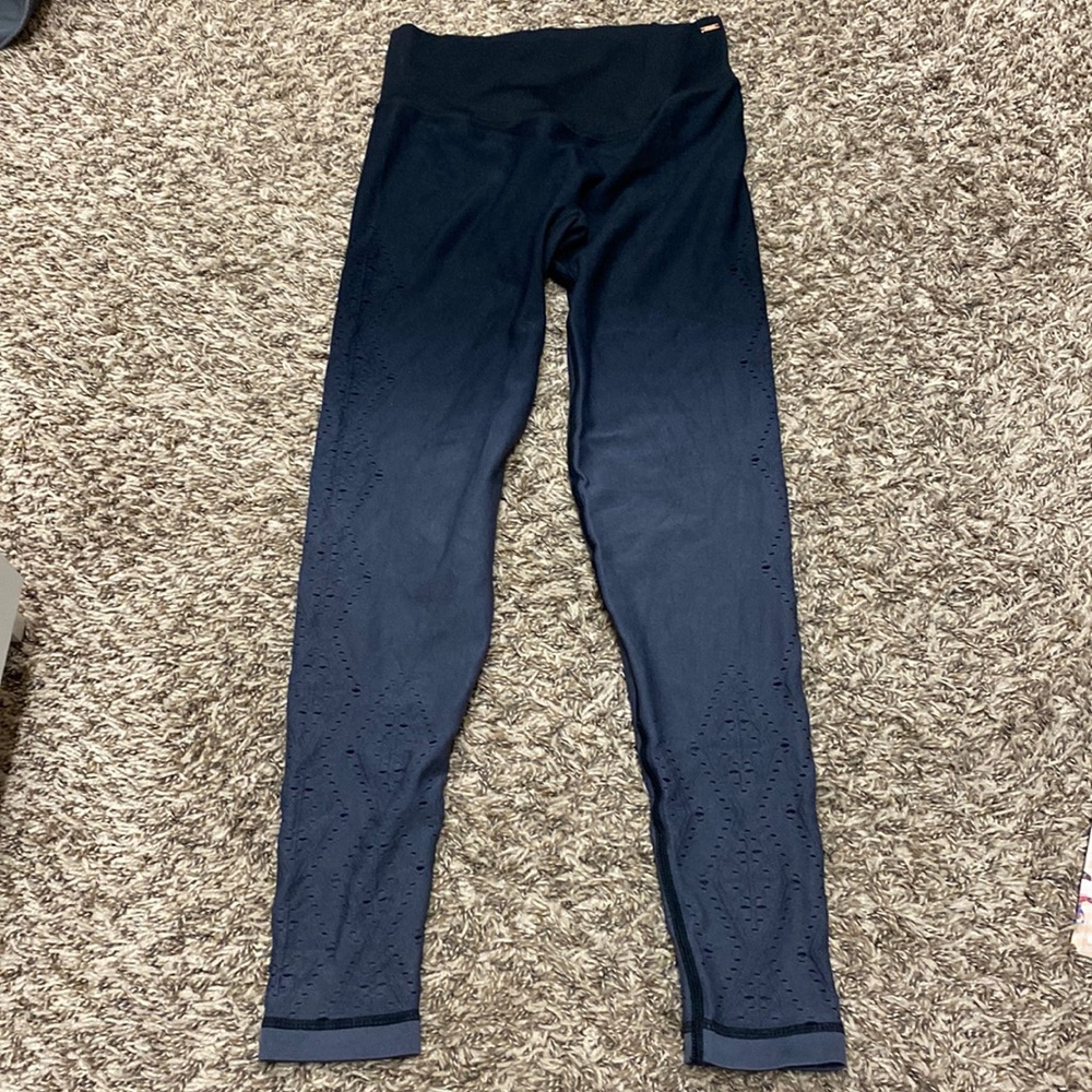 Victoria secret PINK ombré leggings